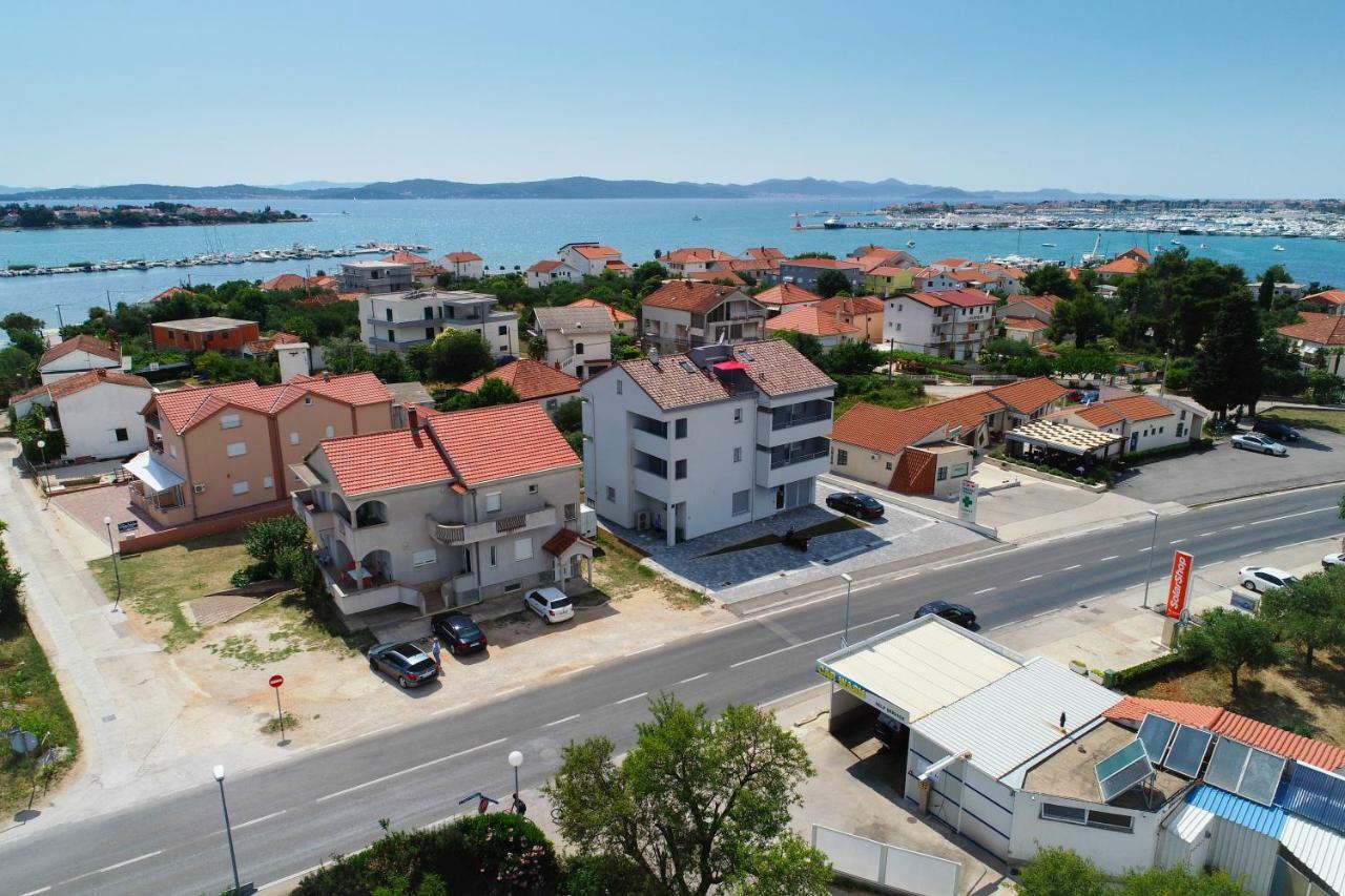 Apartmani Zupan ซูโกชัน ภายนอก รูปภาพ