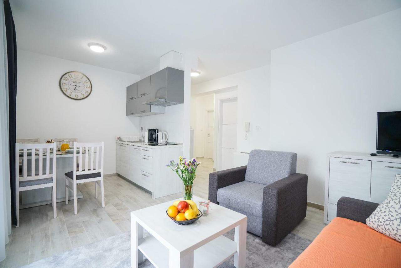 Apartmani Zupan ซูโกชัน ภายนอก รูปภาพ