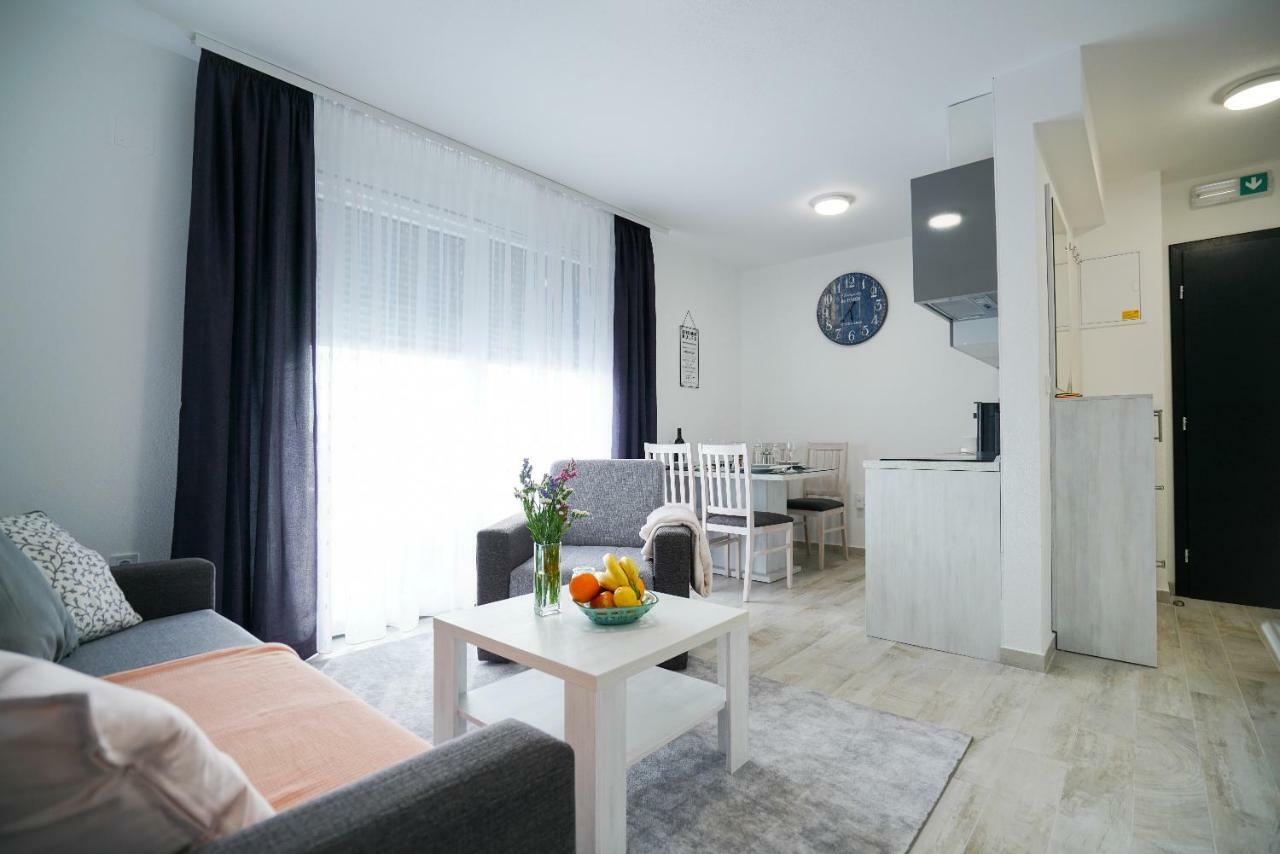 Apartmani Zupan ซูโกชัน ภายนอก รูปภาพ