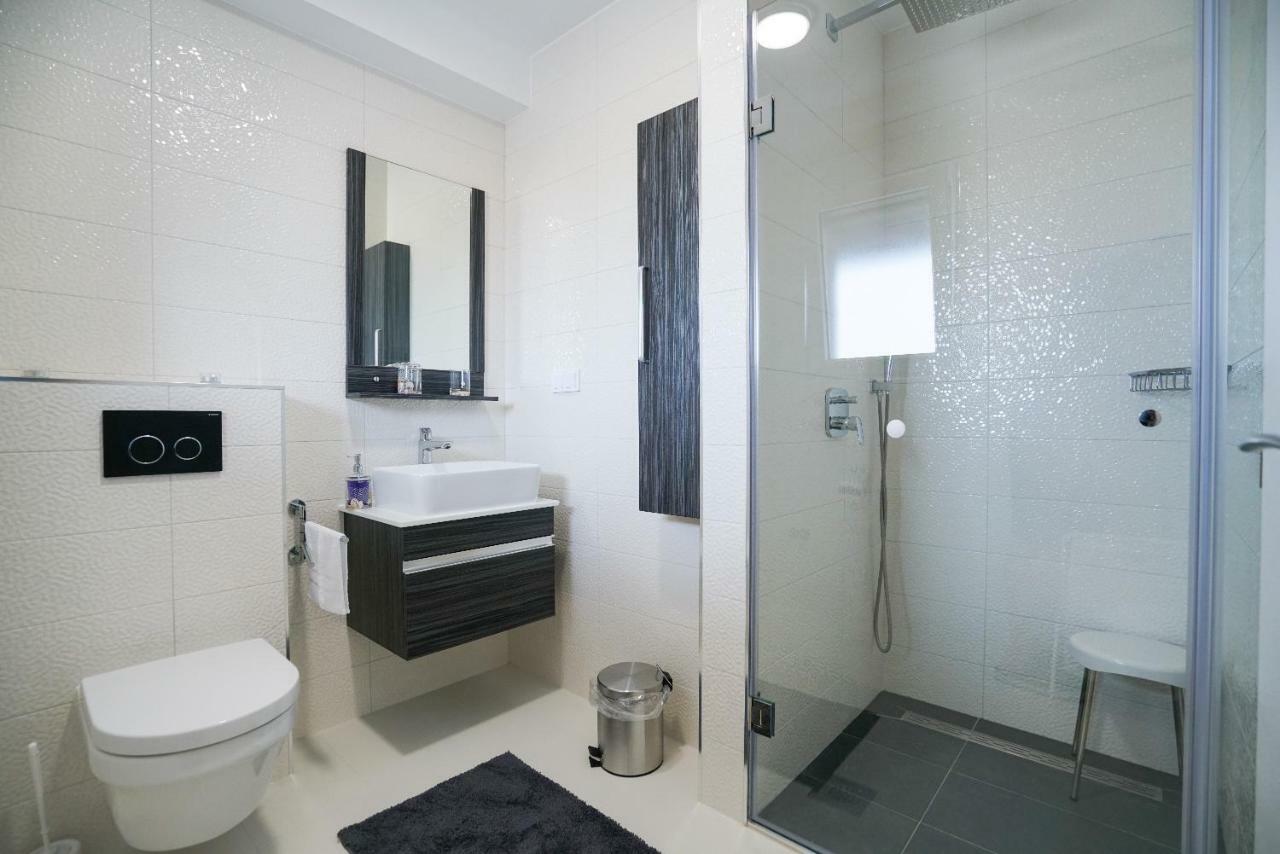 Apartmani Zupan ซูโกชัน ภายนอก รูปภาพ