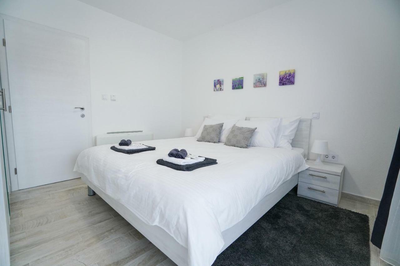 Apartmani Zupan ซูโกชัน ภายนอก รูปภาพ